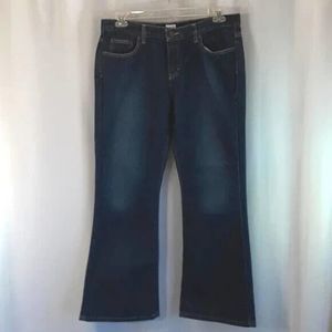 Calvin Klein junior's size 13 blue flare leg jeans